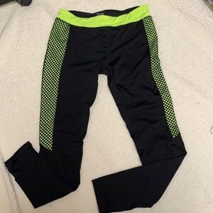 Energie Safety Green/Black Yoga Pant. EUC. Size M